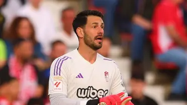 Augusto Batalla con la camiseta del Granada