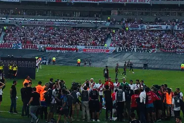 El Kaiser volvió al Estadio Monumental y los hinchas ni lo registraron