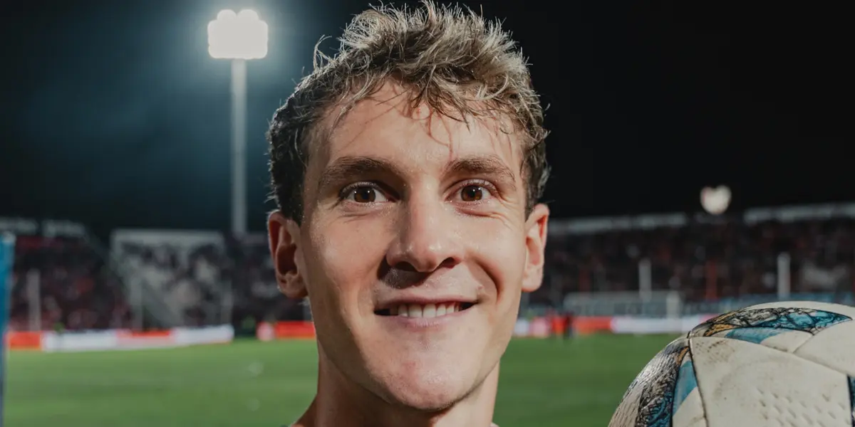 Facundo Colidio sonriendo tras su Hat-Trick con River