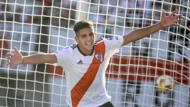 Hernán López Muñoz con la camiseta de River Plate durante su debut, en 2019.