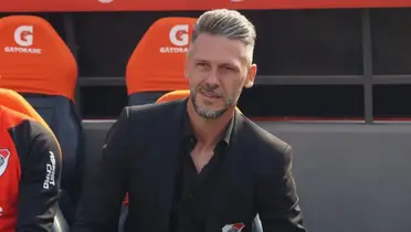 Martín Demichelis dirigiendo a River Plate