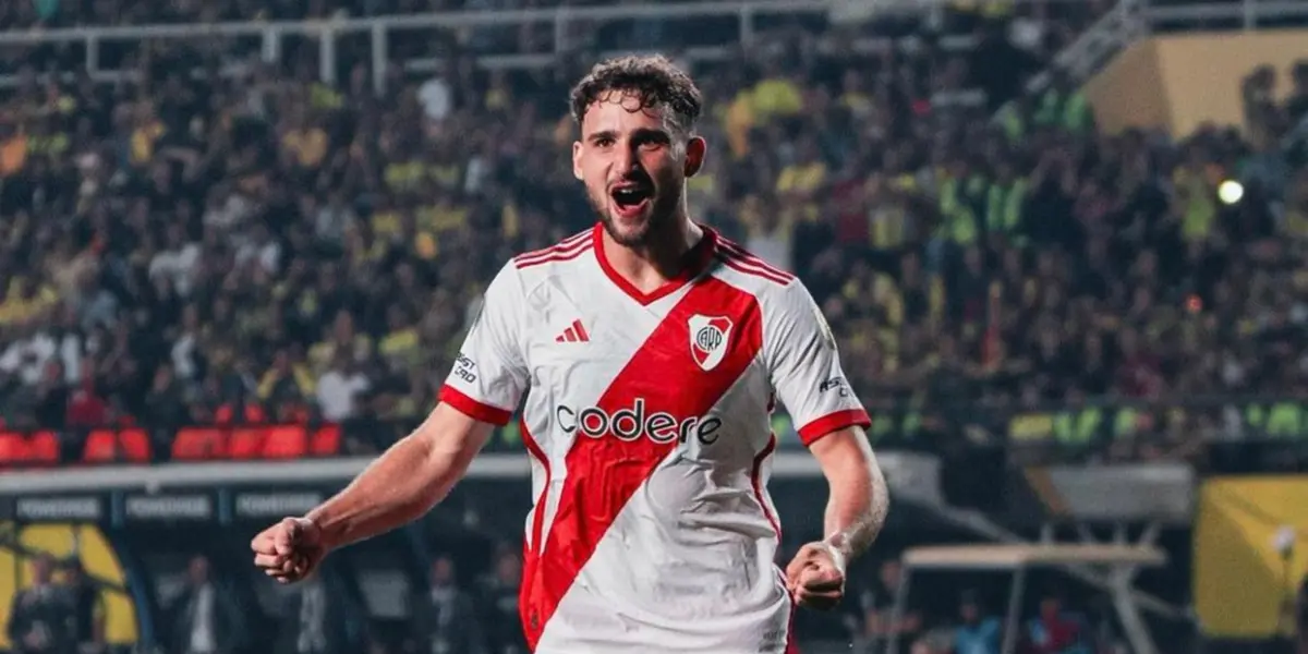 Sebastián Boselli festejando su gol en River