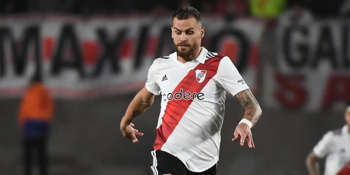 Un futbolista del equipo español intercambió la camiseta con el jugador de River